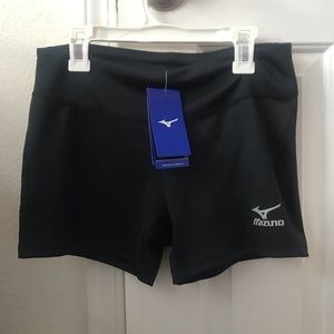 mizuno black shorts (spandex)